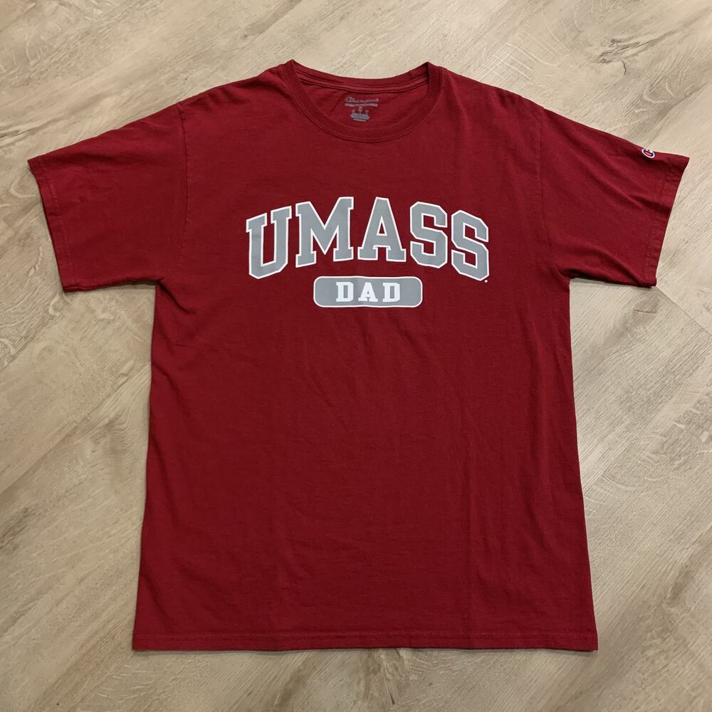 Champion UMass Amherst Dad Minutemen T-Shirt Men's Medium M Burgundy Graphic Tee